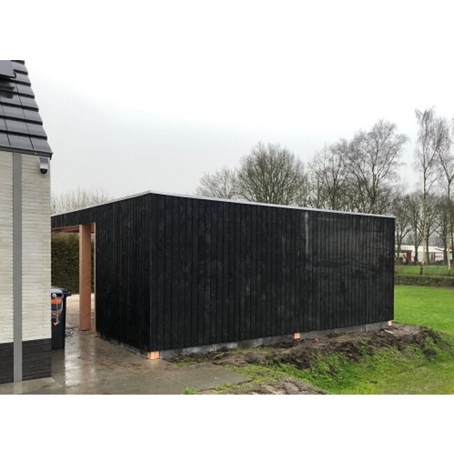 Douglas maatwerk schuur met carport Heerde