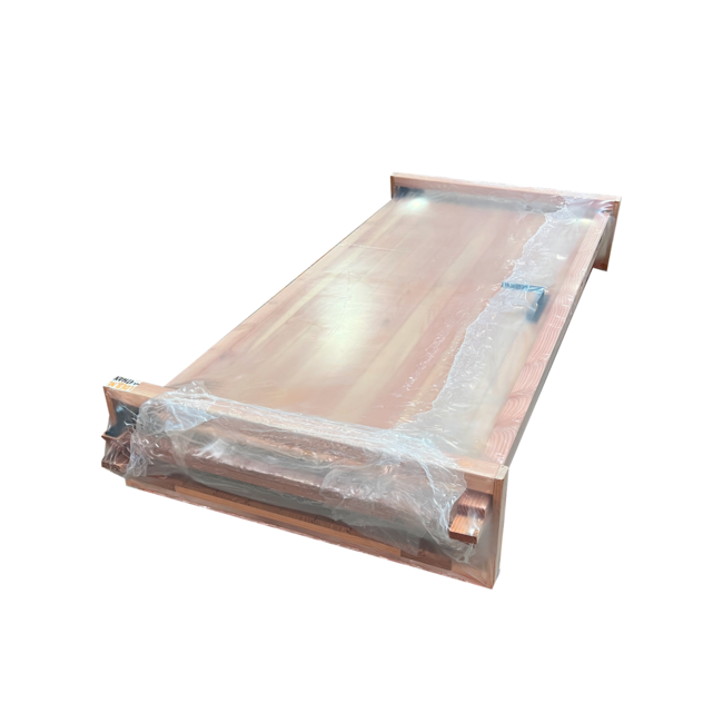 Dichte Dubbele deur met douglas kozijn en Zwart Hang -en Sluitwerk | Schuurdeur met kozijn