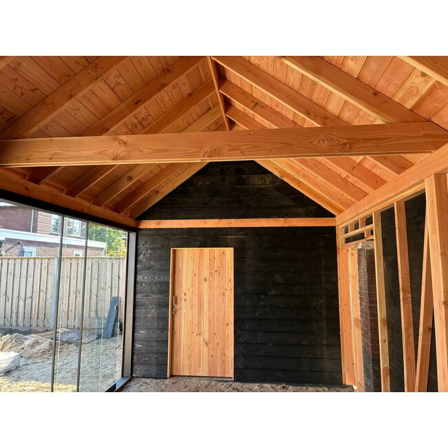 Puntdak schuur met overkapping 3,50x9m  kampen