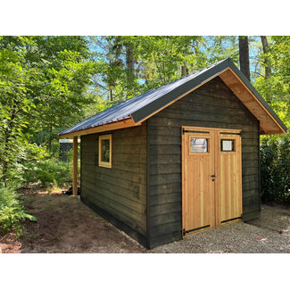 Van Gelder Hout Schuur met puntdak Hoonhorts