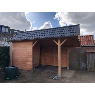 Van Gelder Hout Schuur met overkapping Dijkhuizen