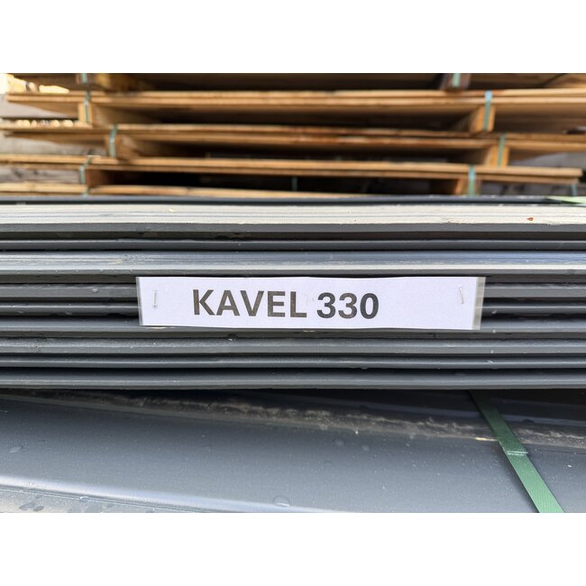 Bundel 330 - Douglas Channelsiding Grijs Gespoten 18-130mm 3900 mm