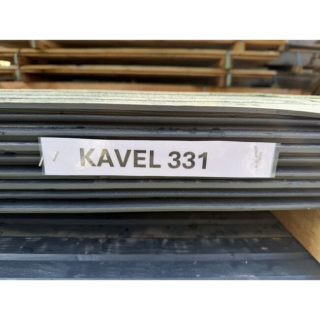 Bundel 331 - Douglas Channelsiding Grijs Gespoten 18-130mm 3900 mm