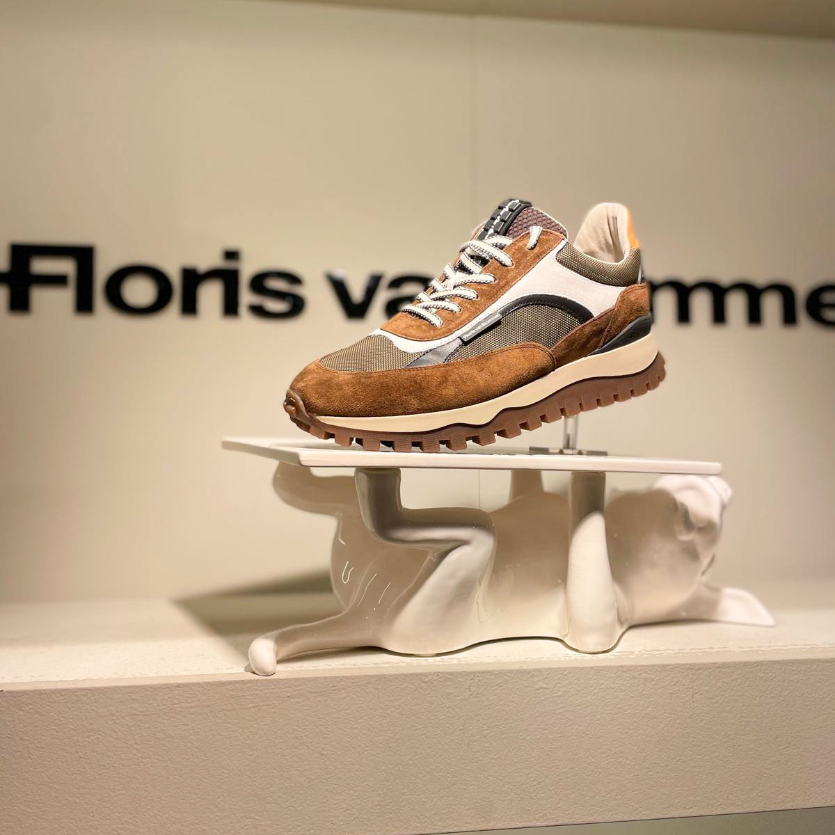 Floris van Bommel Floris van Bommel Sneaker De Grommer 02.07 Grijs