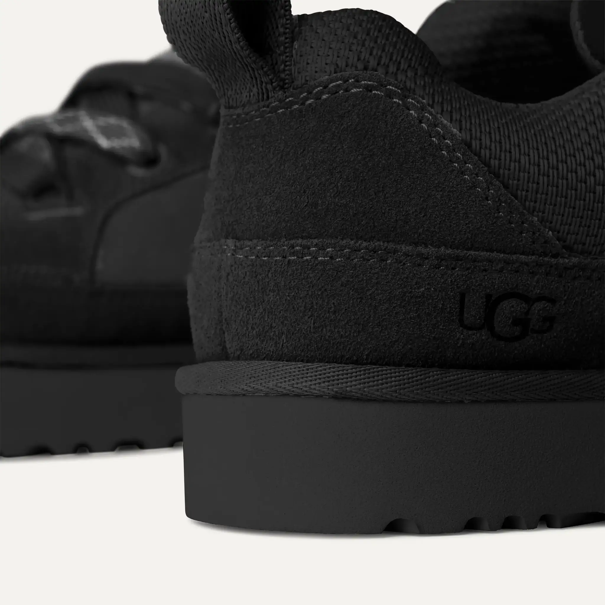 UGG UGG Sneaker Lo Lowmel 1168890 Zwart