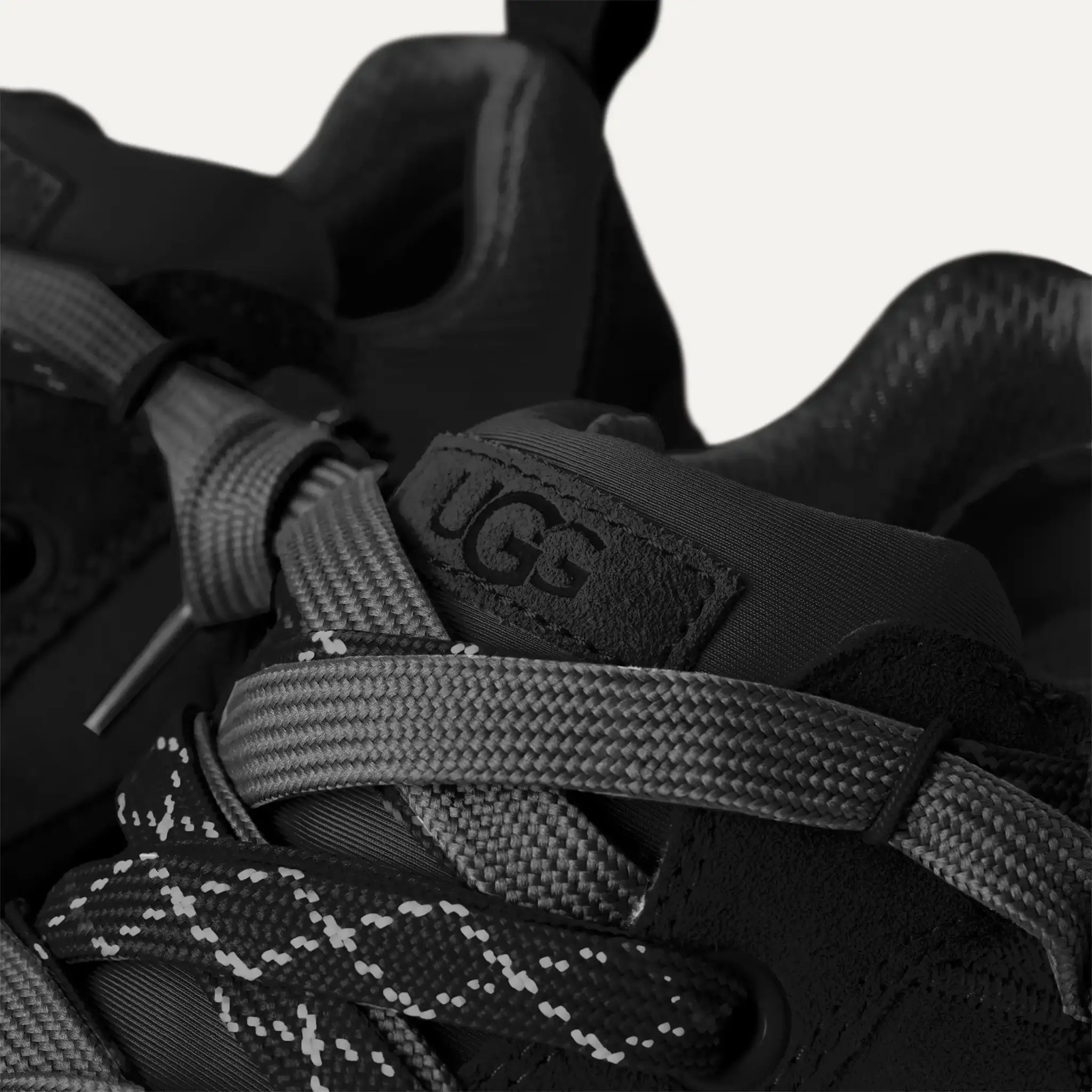 UGG UGG Sneaker Lo Lowmel 1168890 Zwart