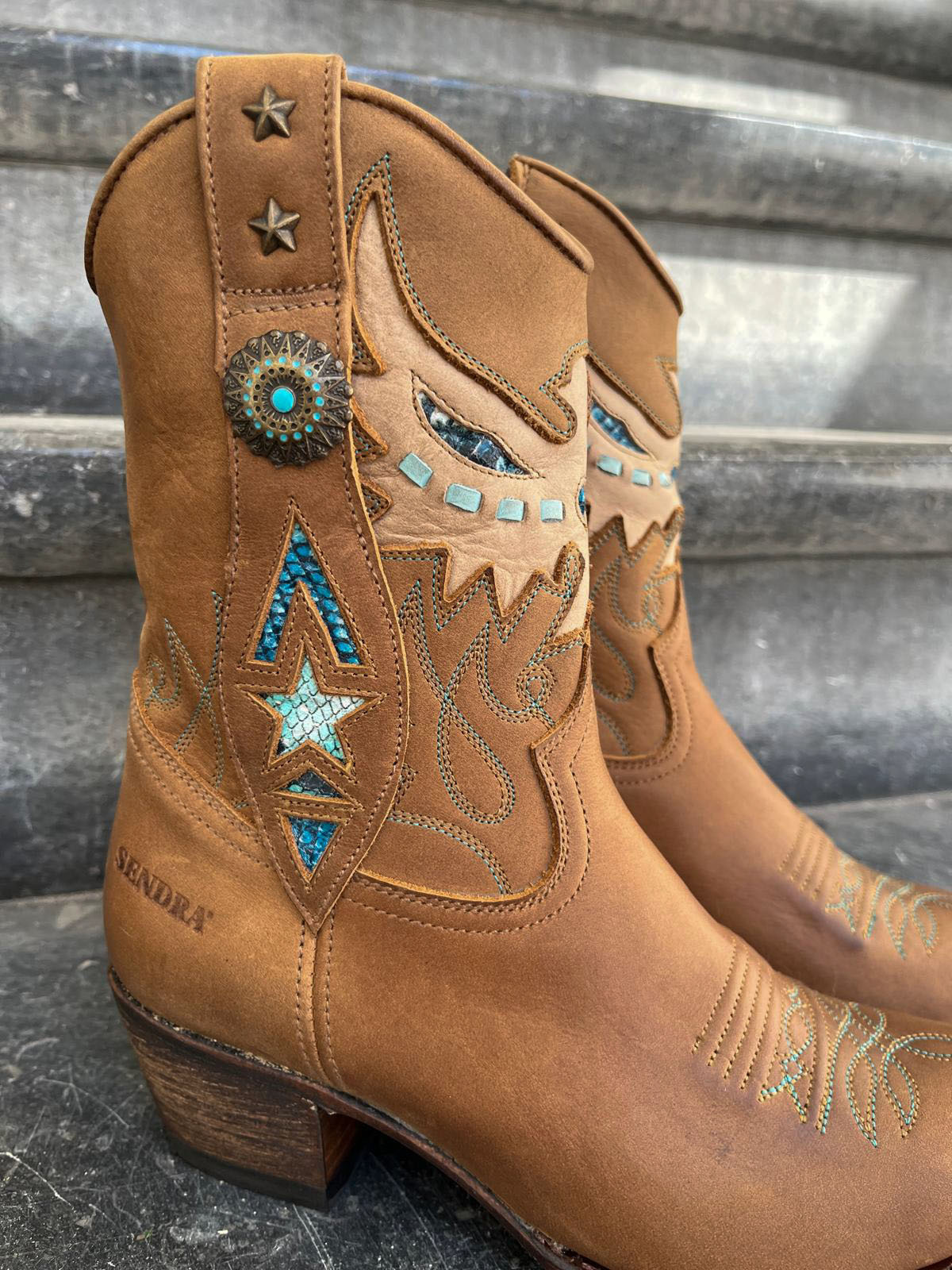 Sendra Sendra Western Boots 18673 Bruin / Turquoise