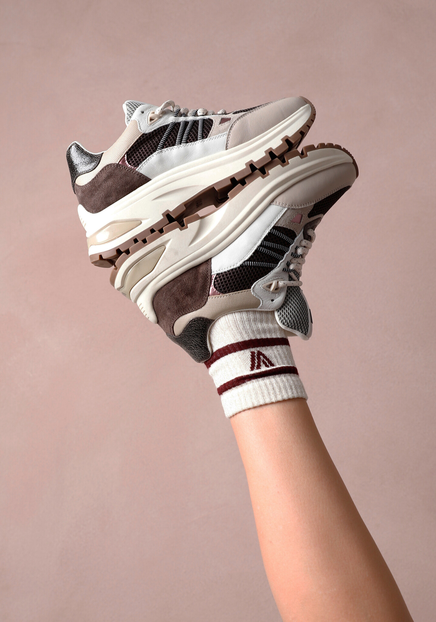 Via Vai VIA VAI Sneakers Liz Dae 60048-15-1327 Bruin