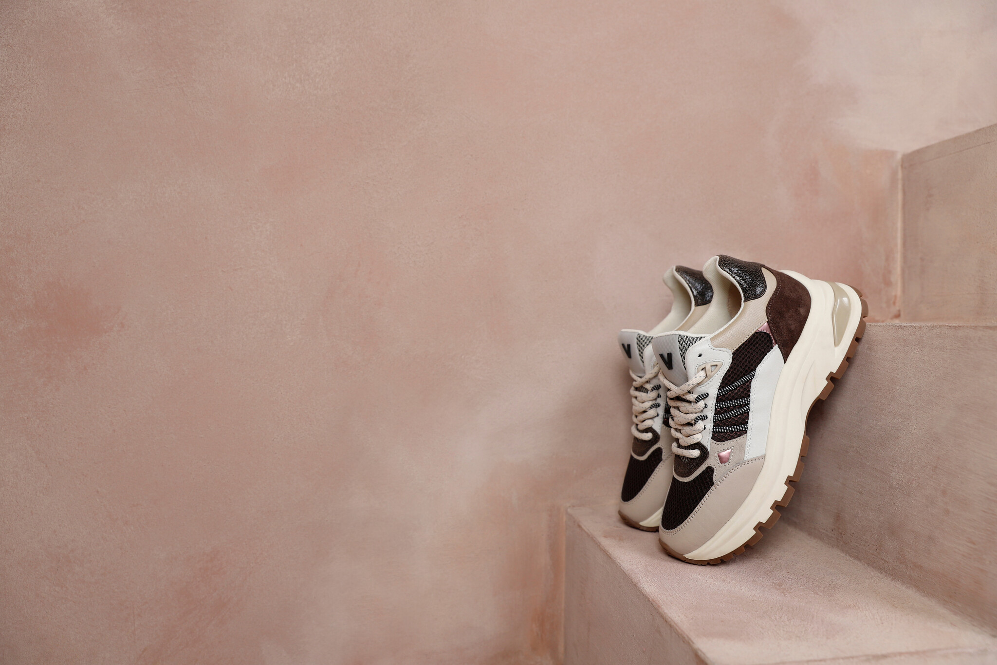 Via Vai VIA VAI Sneakers Liz Dae 60048-15-1327 Bruin