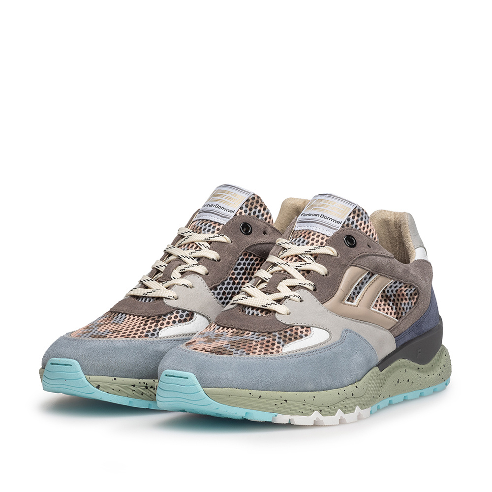 Floris van Bommel Floris van Bommel Sneaker De Treener 01.32 Licht Blauw