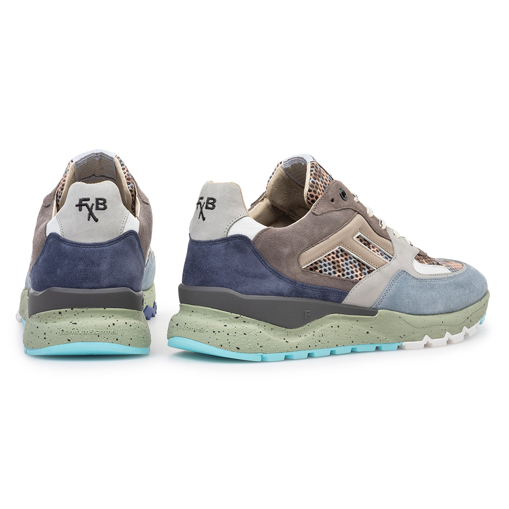 Floris van Bommel Floris van Bommel Sneaker De Treener 01.32 Licht Blauw