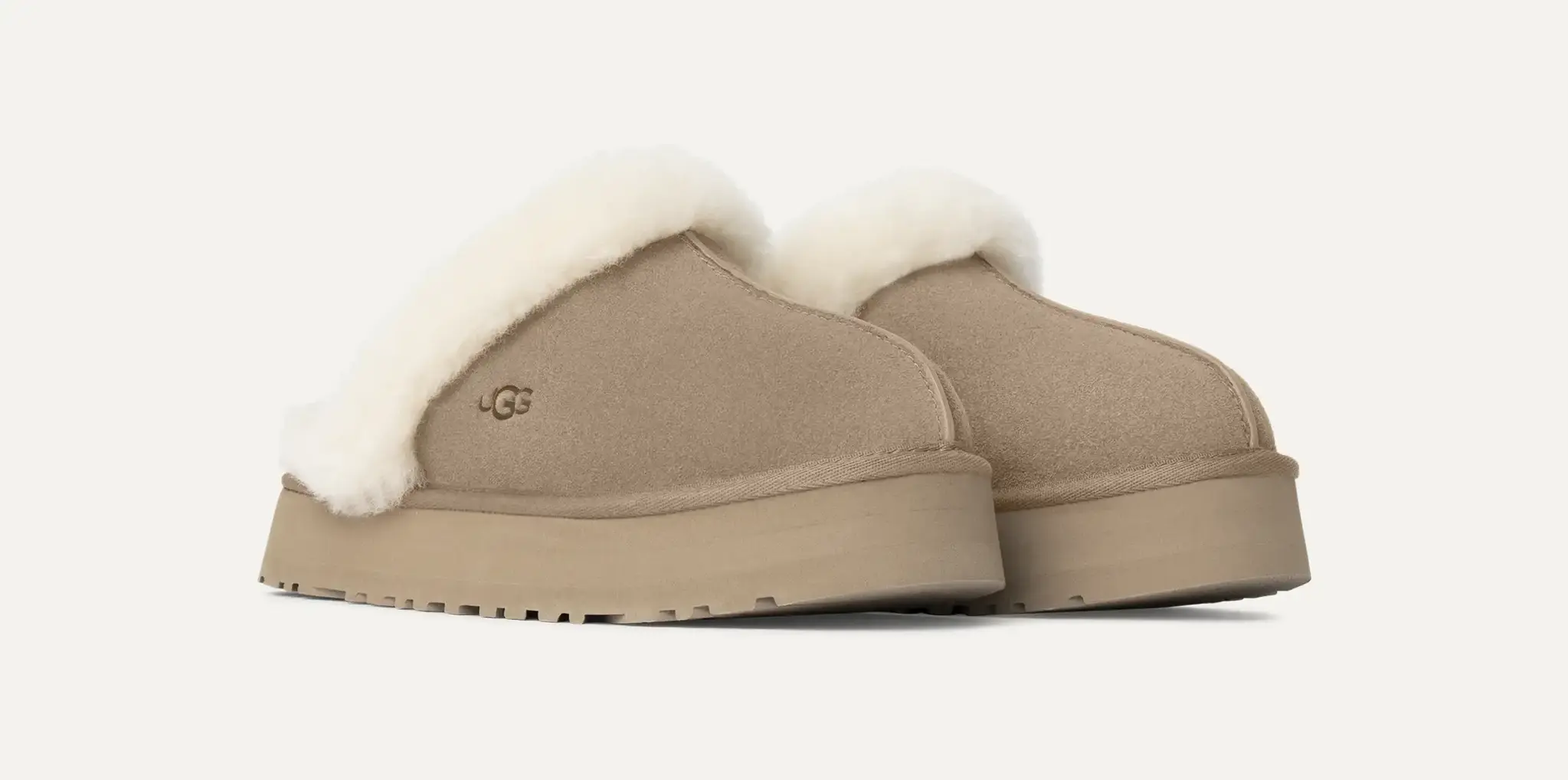 UGG UGG Pantoffel Disquette 1122550 Sand