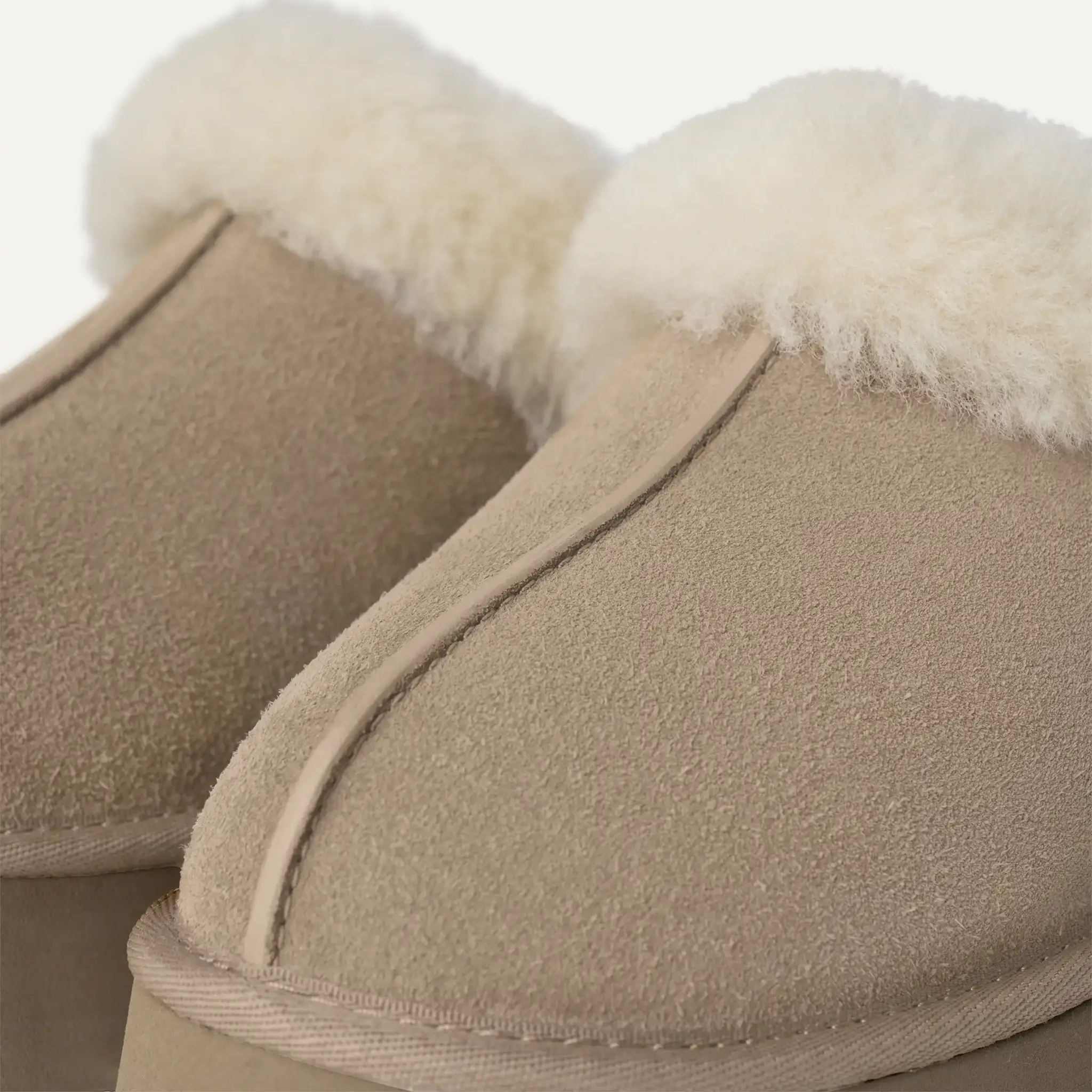 UGG UGG Pantoffel Disquette 1122550 Sand