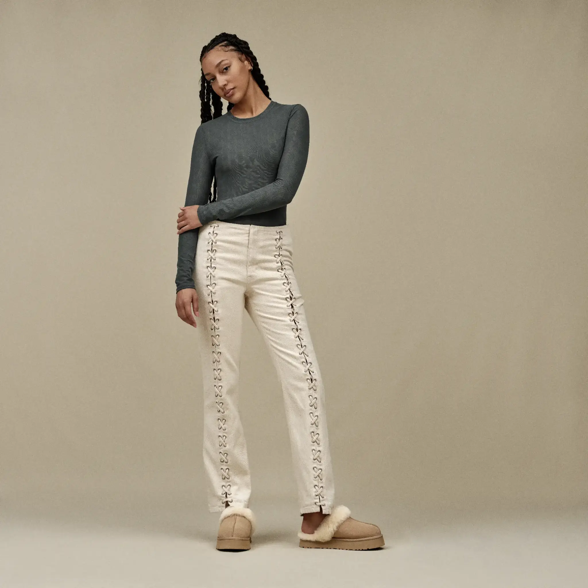 UGG UGG Pantoffel Disquette 1122550 Sand