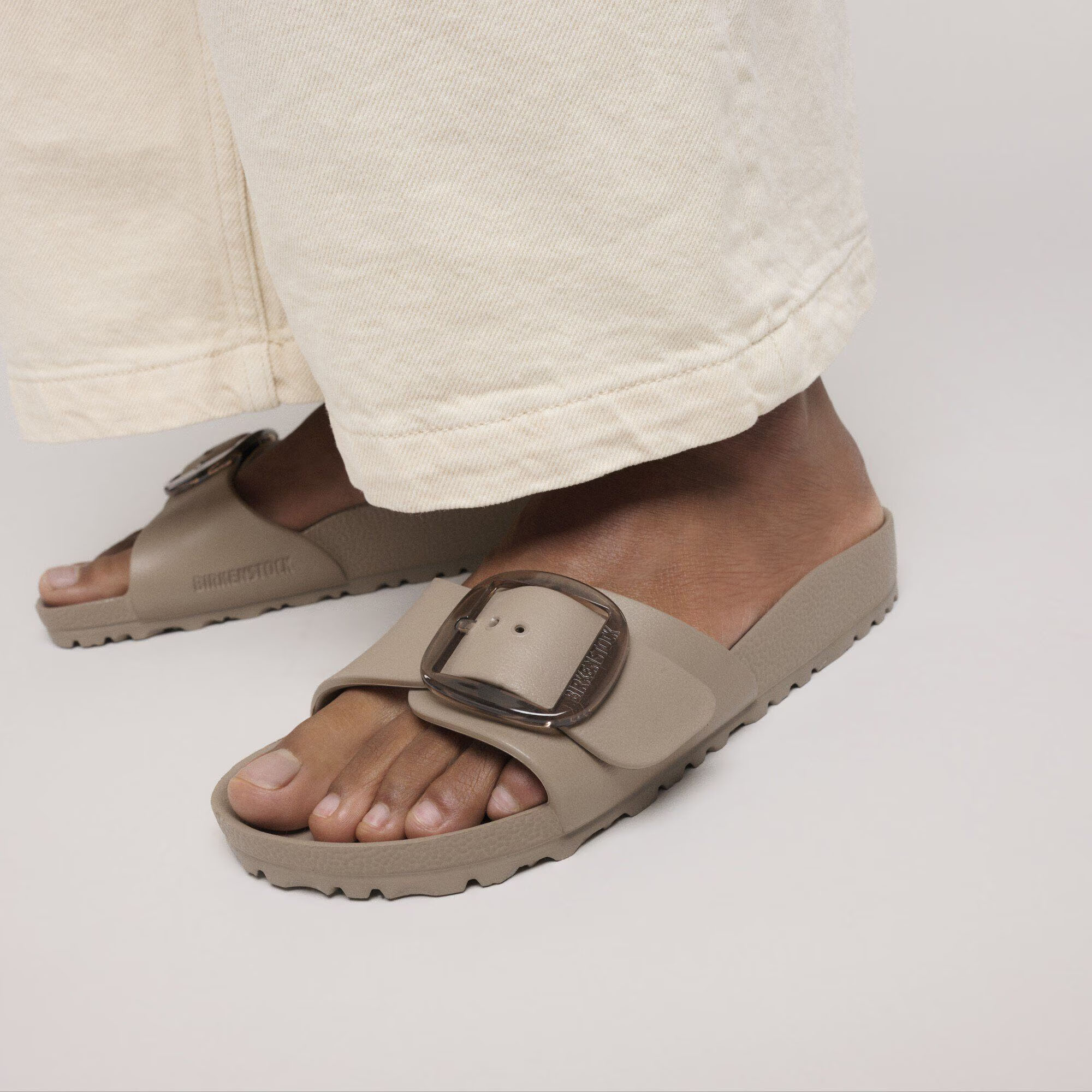 Birkenstock Birkenstock Slipper Madrid Big Buckle EVA 1030479 Grijs Taupe
