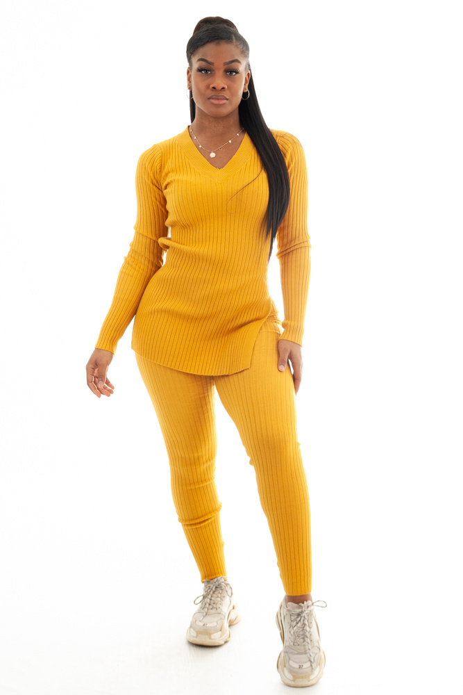 Gigi Comfy Two Piece Oker-1