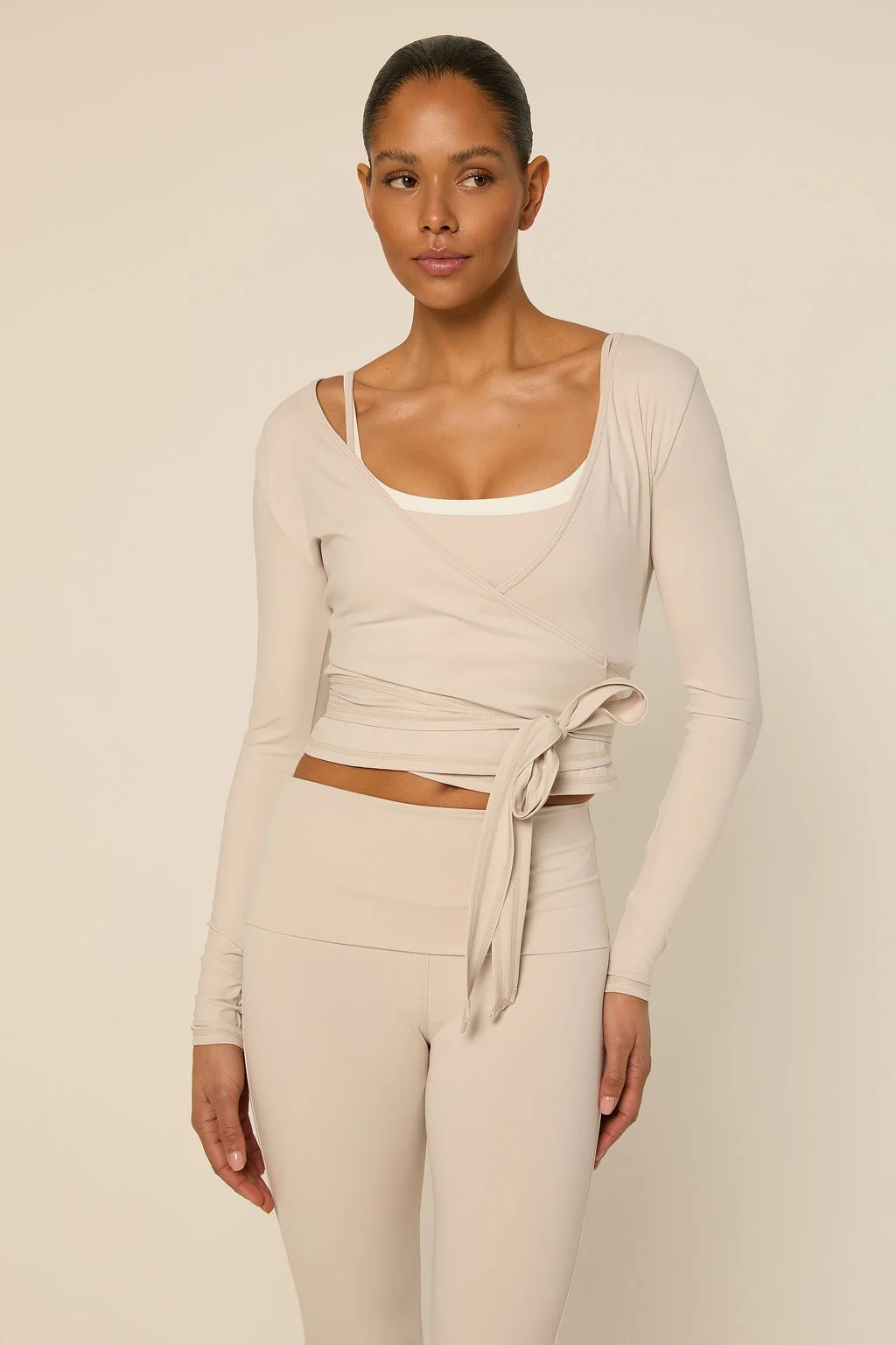 Bruna Wrap Top Oatmilk-2