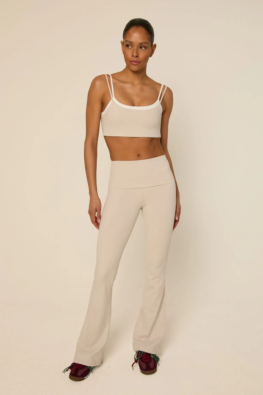Bruna Flared Legging Oatmilk-1