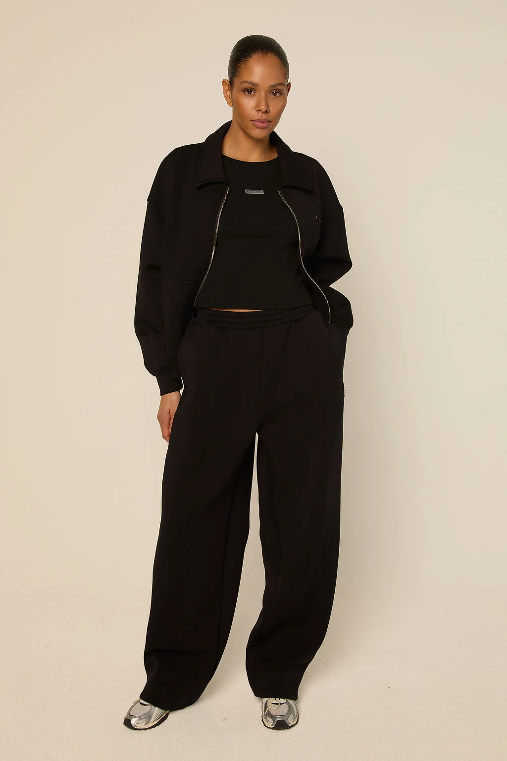 Lois Zip Trough Black Jacket-3