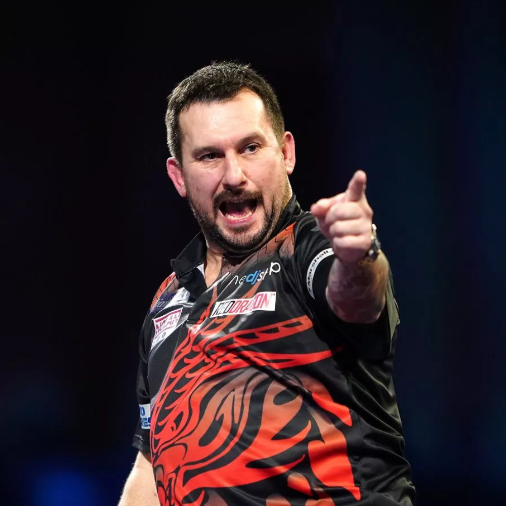 Jonny Clayton Darts