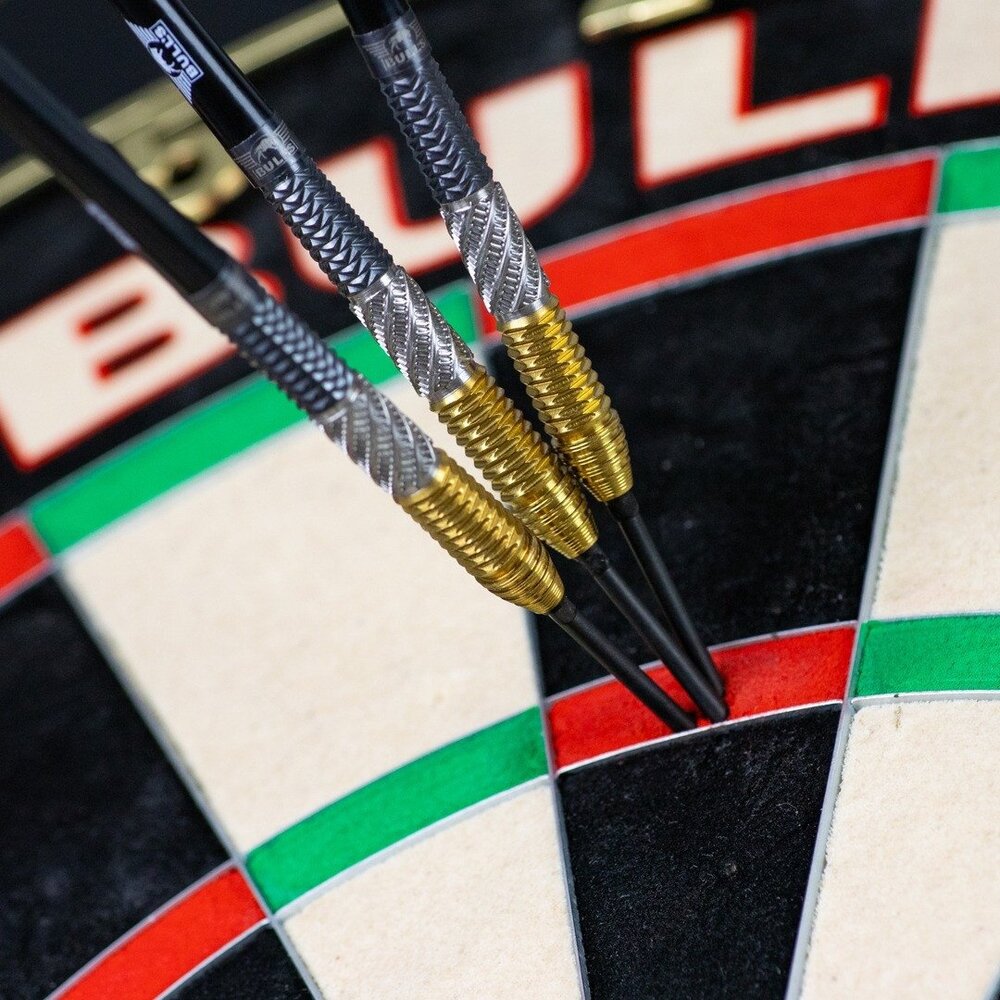 Bulls Bull's Dirk van Duijvenbode CP 95% Bulls Bull's Dirk van Duijvenbode CP 95%