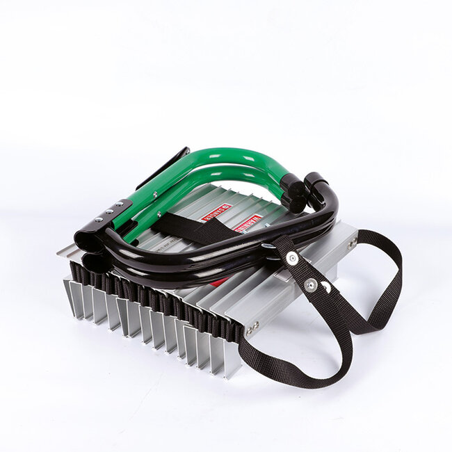 Vluchtladder 7 meter solide met snelle uitrol