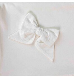 Baby Gi Ivory blanket with frilly detail/bow-pure