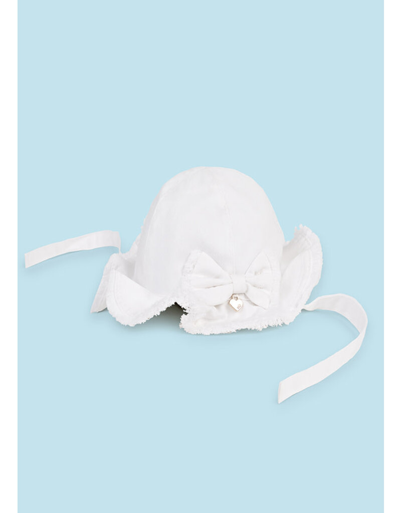 mayoral Zonnehoed  met strik - wit