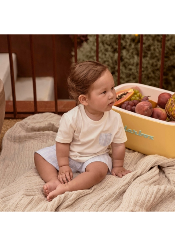 Baby Gi Ivory t-shirt with pocket-peter