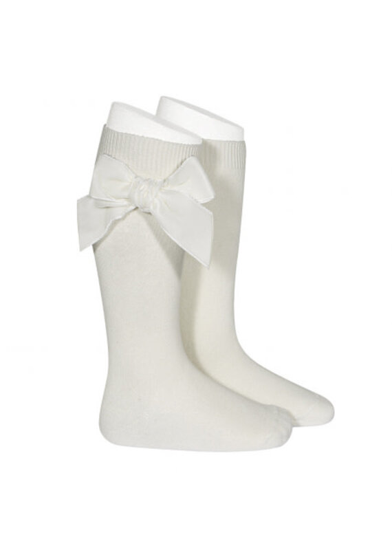Condor Kniekousjes condor - beige (off-white) met strik in velvet T4-303