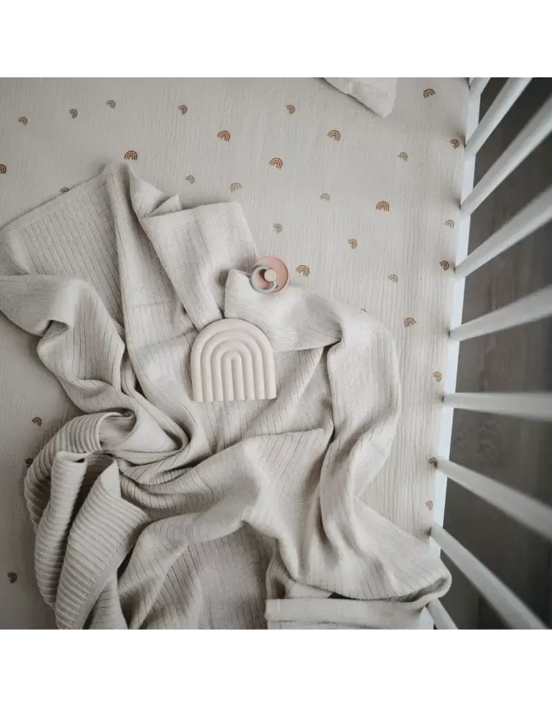 Mushie Mushie - rainbow teether - ivory