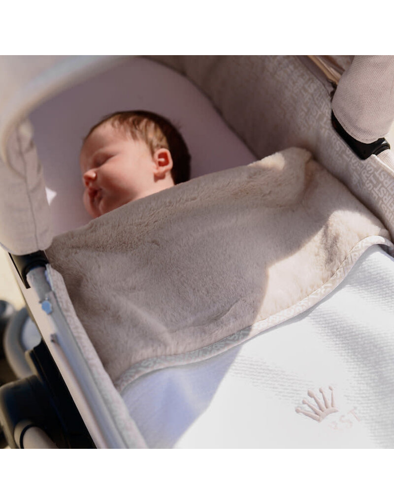 First First - Deken Lio First Class Edition white-beige