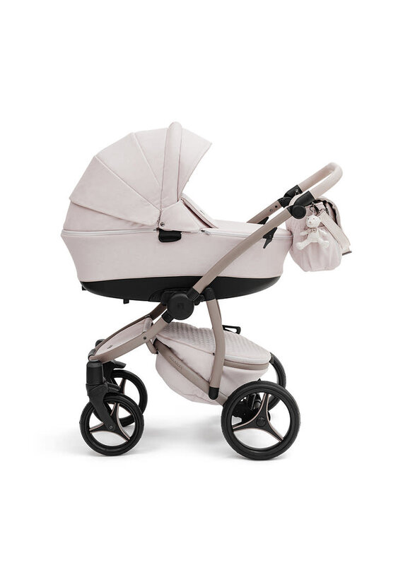 First First Class Edition - Atlanta - Sand