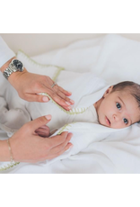 Yaarn Yaarn - muslin swaddle 120x120 wit/roze