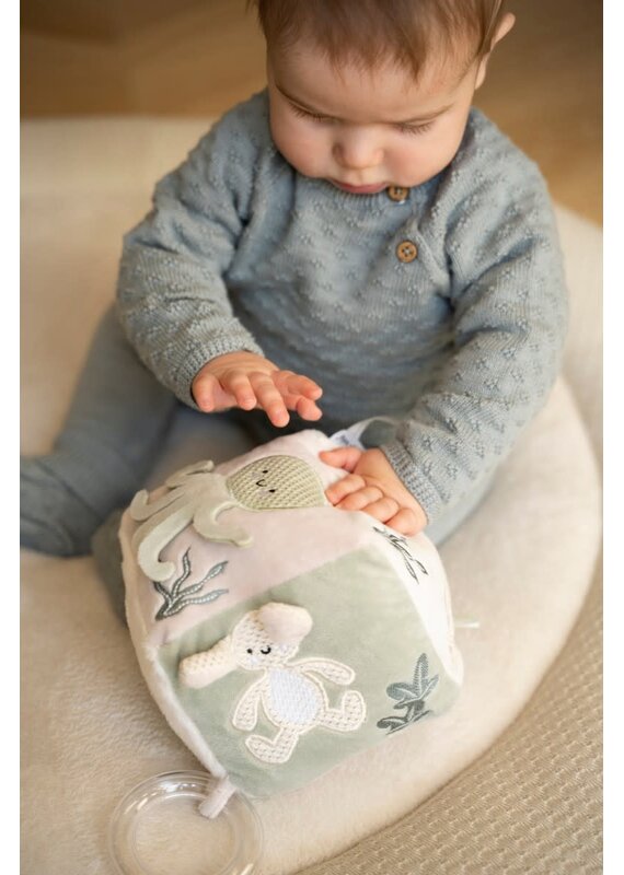 Baby's only Baby's only - activiteiten kubus dieren groen/warm linnen