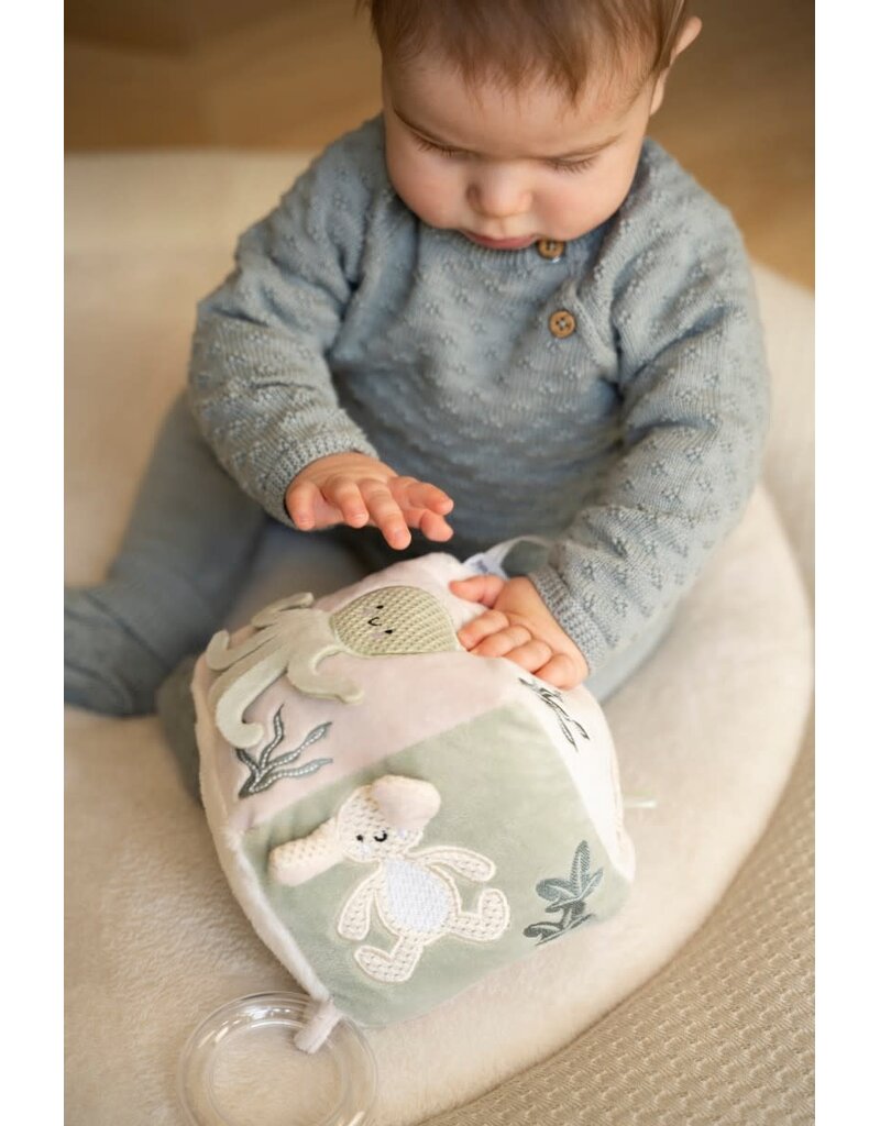 Baby's only Baby's only - activiteiten kubus dieren groen/warm linnen