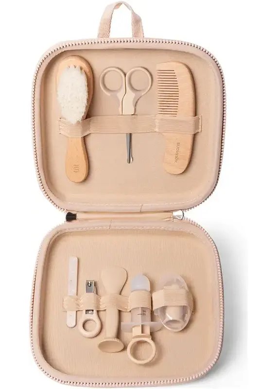 suavinex Wonderland-verzorgings-en toilettas- 8 accessoires-beige