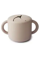 Mushie Mushie - snack cup - shifting sand