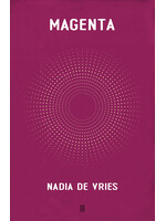 Nadia de Vries Magenta