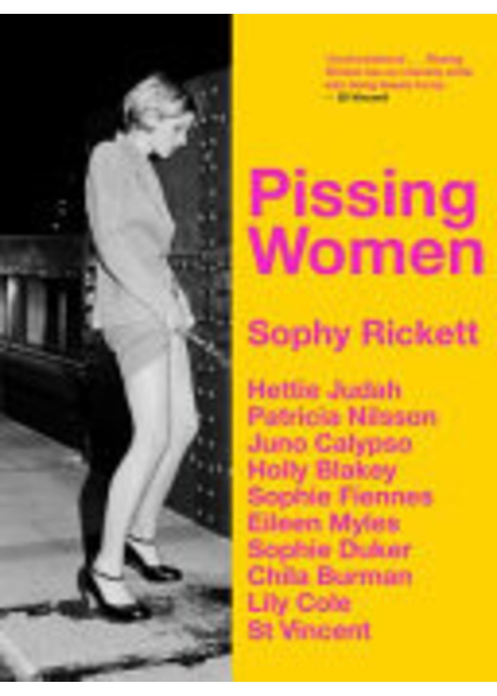 PISSING WOMEN