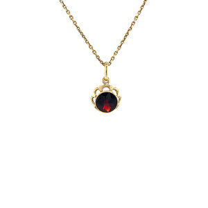 Gold pendant with garnet 14 krt