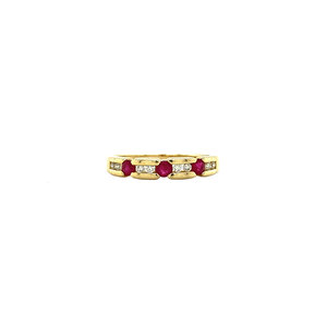 Gouden ring met robijn en diamant 14 krt