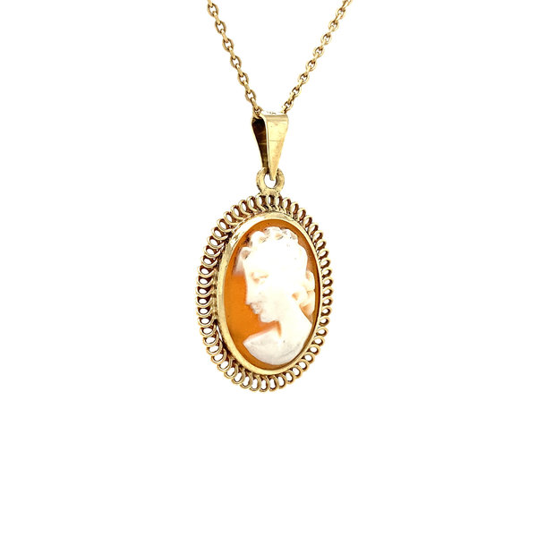 vintage Gold pendant with cameo 14 krt