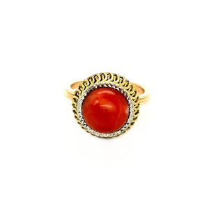 Tricolor gold ring with red coral 14 krt