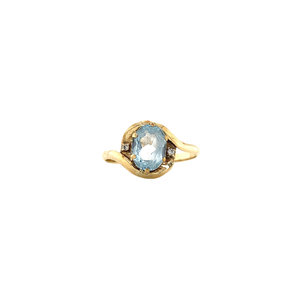Ring with topaz and zirconia 9 krt