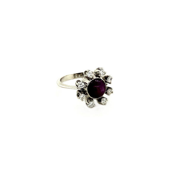 vintage White gold entourage ring with star ruby and diamond 14 krt