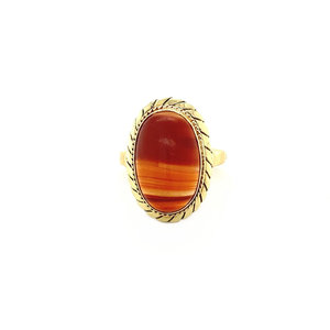 Gold ring with stripe agate 14 krt