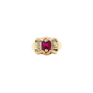 Ring with synthetic ruby 9 krt