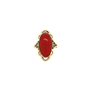 Gold ring with red coral 14 krt