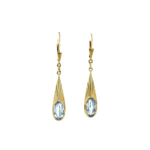 Gold earrings with blue spinel 14 krt